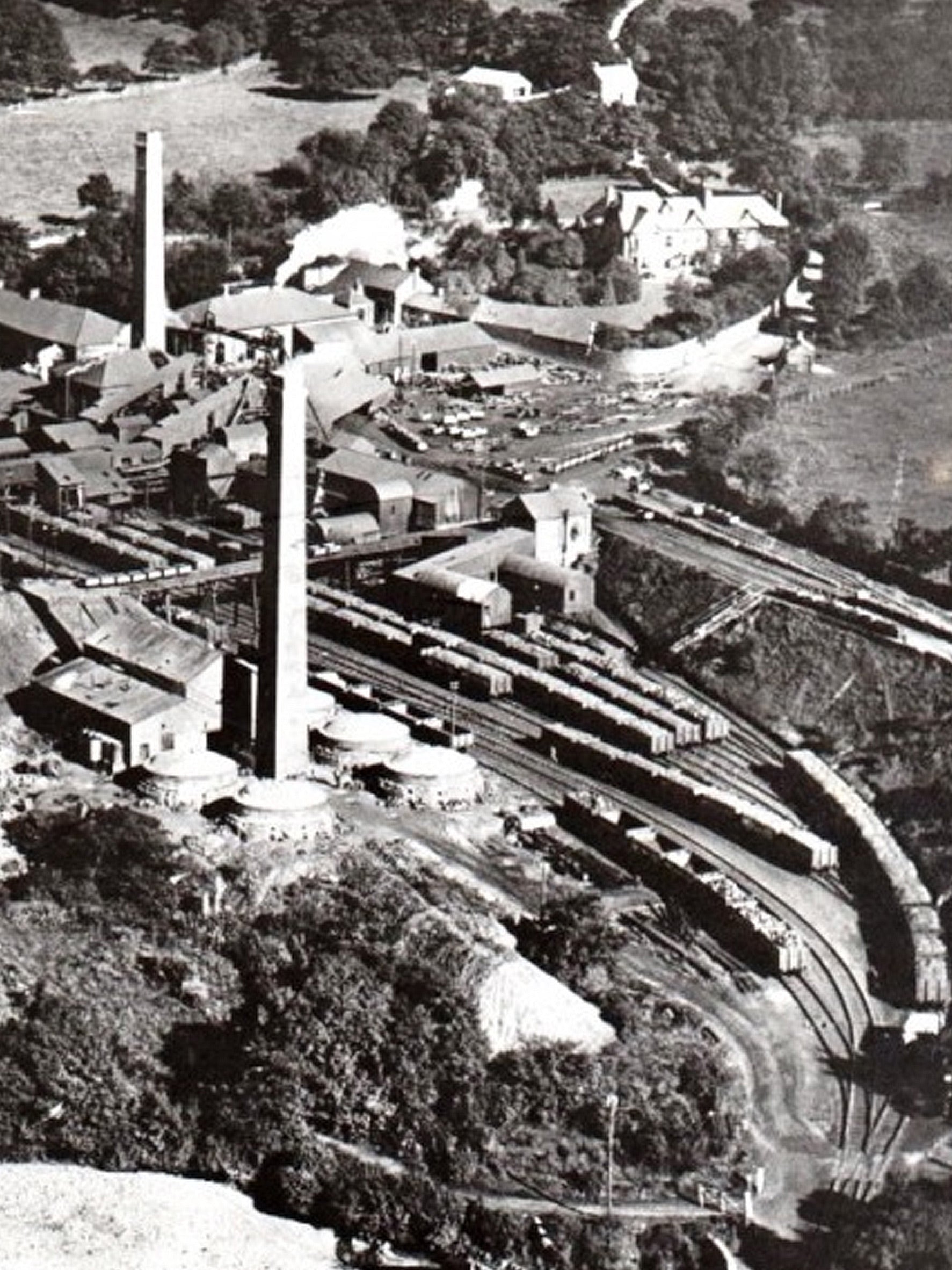 The area around Old Betws Mine reflects more than a century of industrial change. Betws Colliery formed part of the rich anthracite coalfield that made the Amman Valley internationally famous for producing one of the world’s cleanest-burning coals. The workshops and engineering buildings supported mining operations by repairing machinery, producing equipment and maintaining the extensive infrastructure required underground.After mining declined during the late twentieth century, many industrial buildings fo