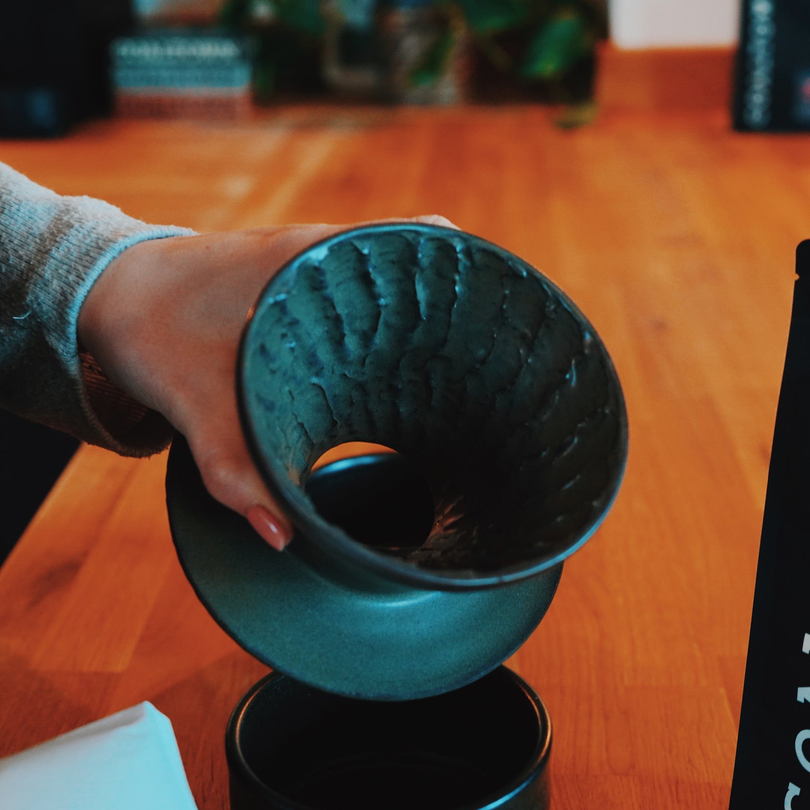 v60 black glaze ceramic